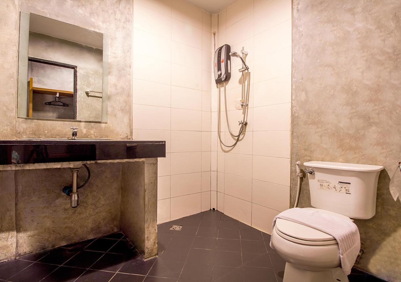 B2 Airport Hotel Csiangmaj Kültér fotó